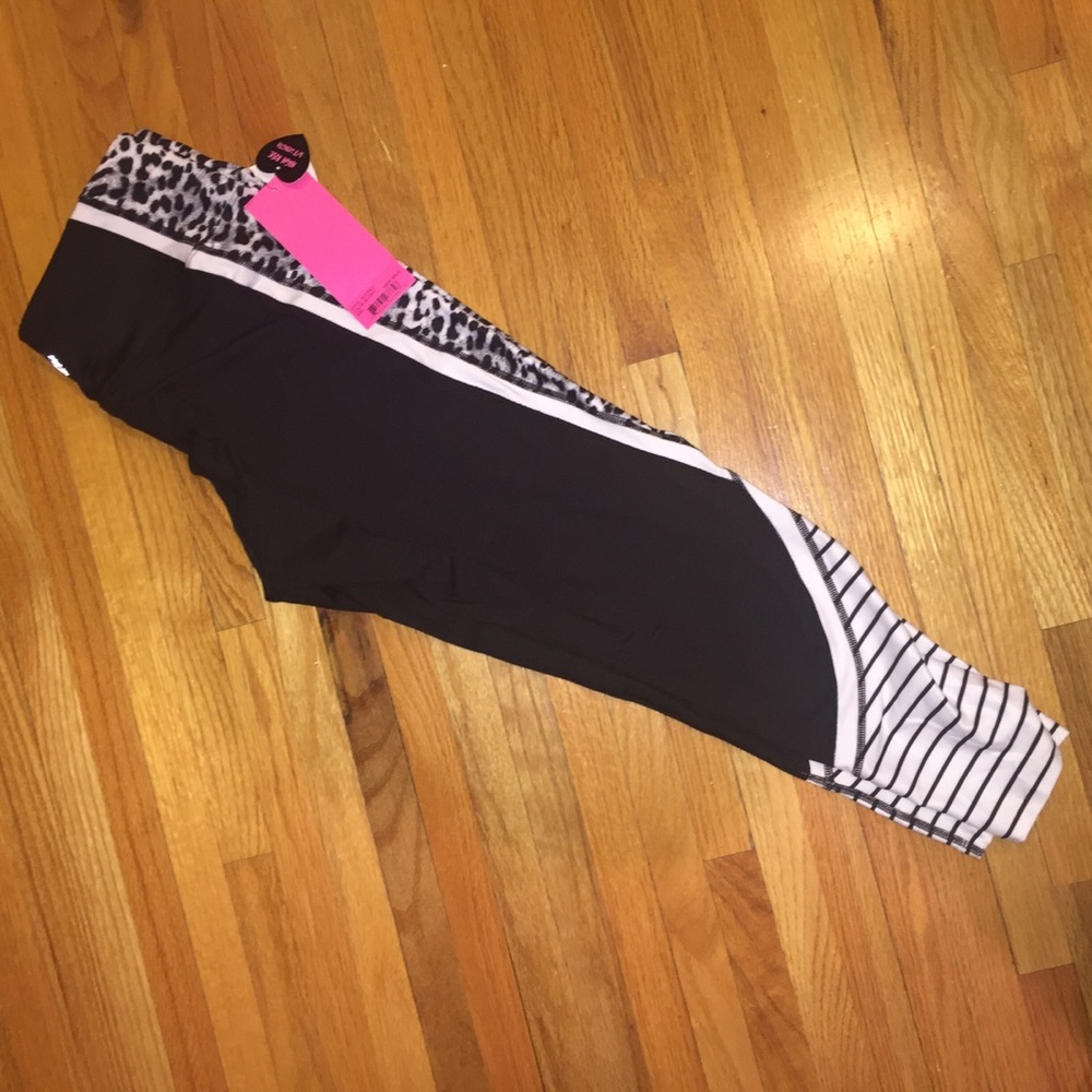 Betsey Johnson yoga pants